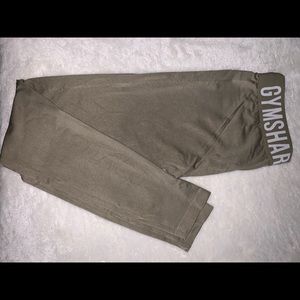 olive green gymshark fit leggings